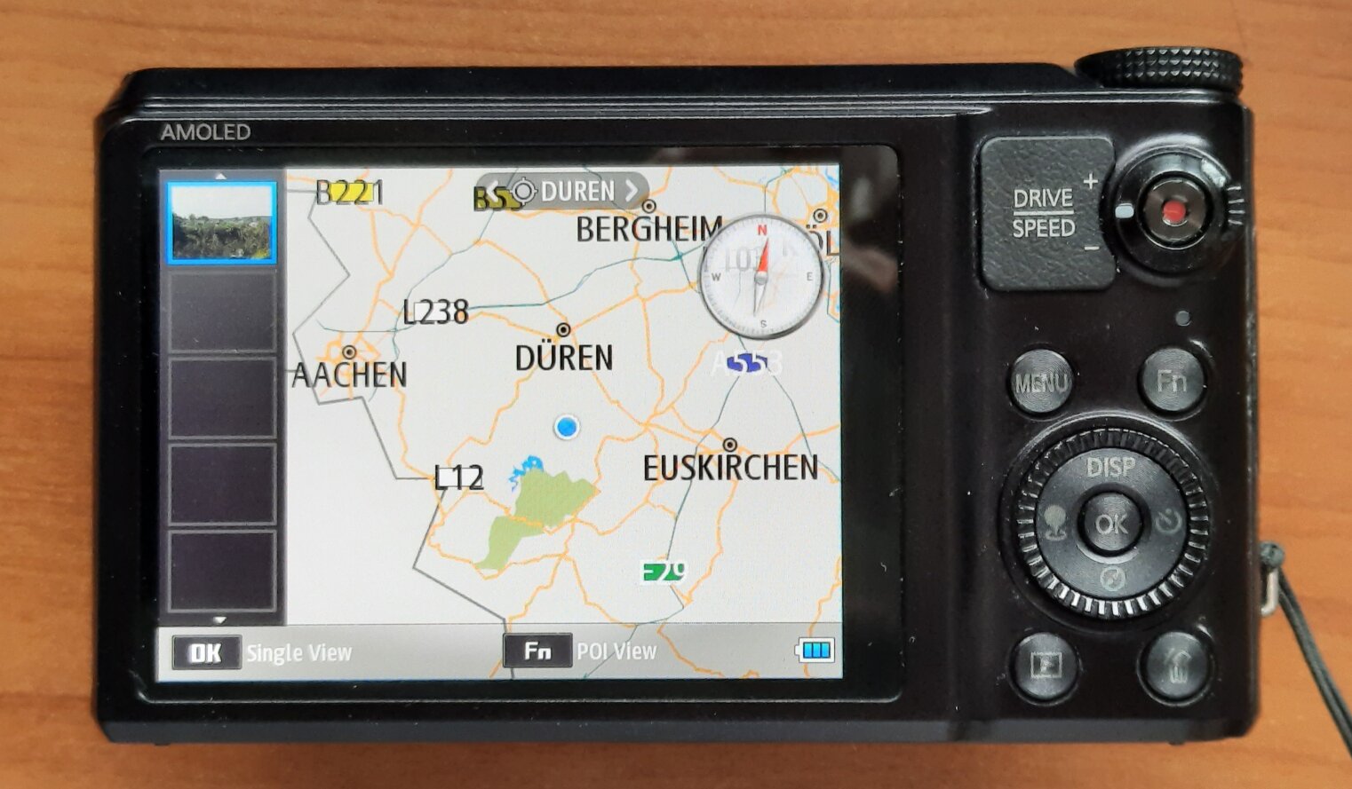WB850F showing a map